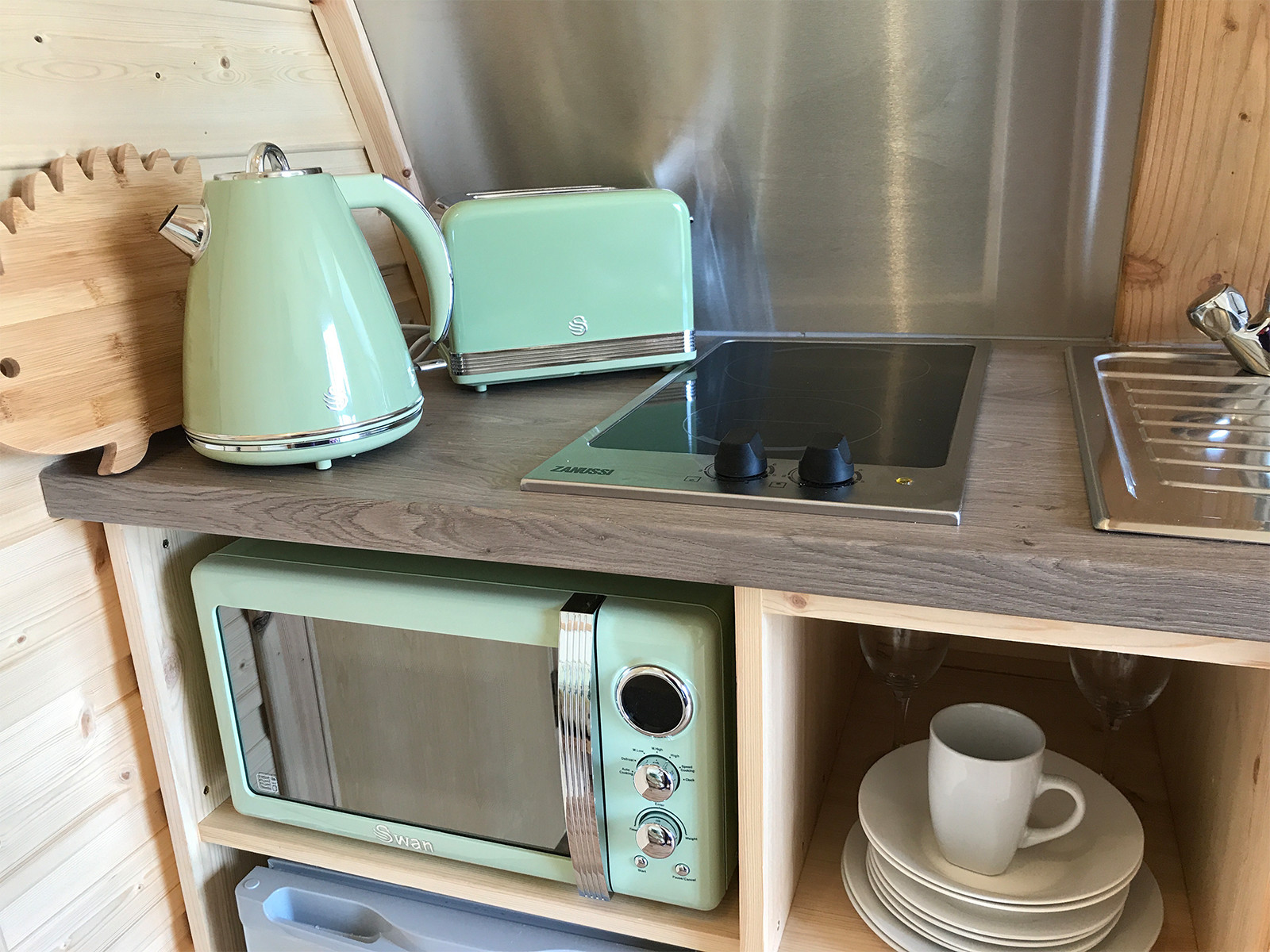 Mini kitchen facilities available in each luxury glamping pod at Evenlode Grounds Farm