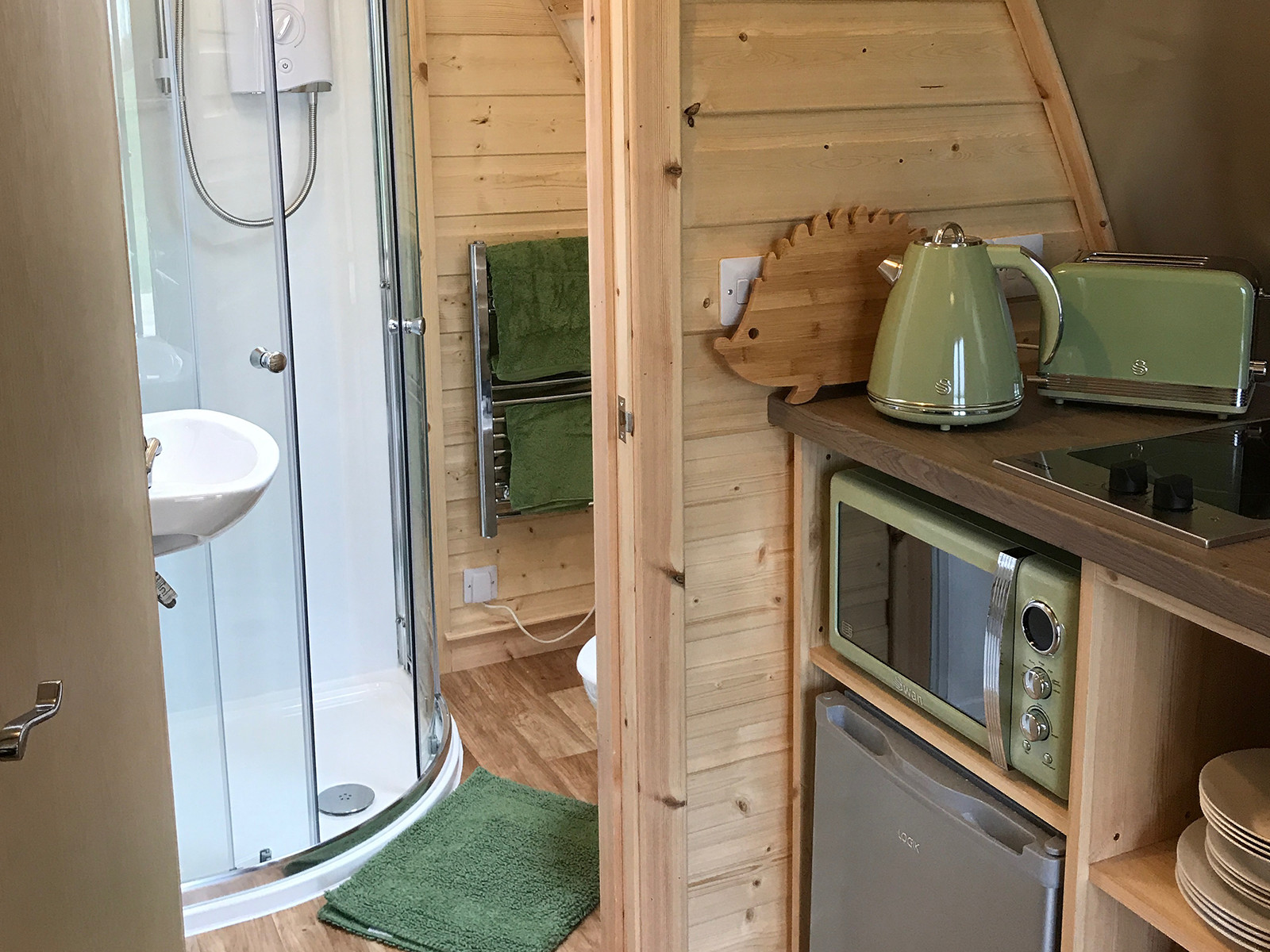 Luxury glamping pods with en-suite facilities